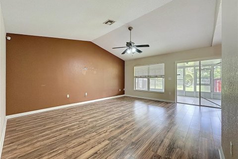 Apartamento en alquiler en Kissimmee, Florida, 3 dormitorios, 113.62 m2 № 1767797 - foto 22