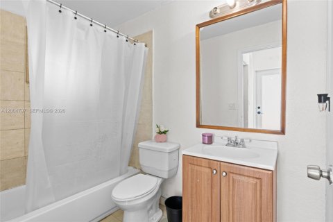 Villa ou maison à vendre à Homestead, Floride: 3 chambres, 124.77 m2 № 2068655 - photo 16