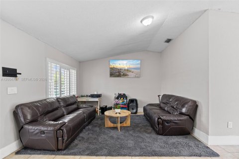 Villa ou maison à vendre à Homestead, Floride: 3 chambres, 124.77 m2 № 2068655 - photo 8