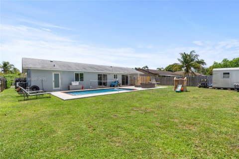 Villa ou maison à vendre à Homestead, Floride: 3 chambres, 124.77 m2 № 2068655 - photo 25