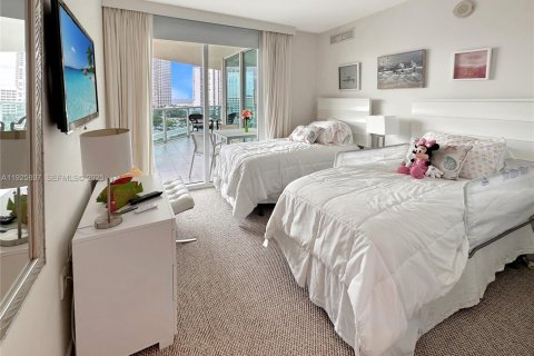 Снять в аренду кондоминиум в Санни-Айлс-Бич, Флорида 3 спальни, 135.45м2, № 1984437 - фото 10