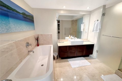 Снять в аренду кондоминиум в Санни-Айлс-Бич, Флорида 3 спальни, 135.45м2, № 1984437 - фото 14