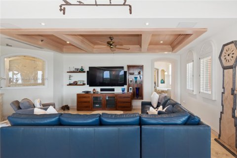 Condo in Coral Gables, Florida, 3 bedrooms  № 1660203 - photo 6