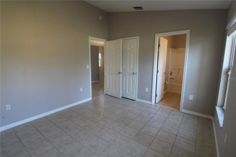 Appartement à louer à Sarasota, Floride: 2 chambres, 81.29 m2 № 1869679 - photo 5