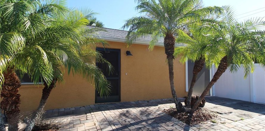 Appartement à Sarasota, Floride 2 chambres, 81.29 m2 № 1869679