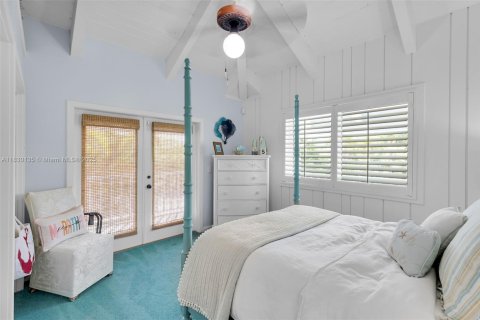 House in Marathon, Florida 3 bedrooms, 200.58 sq.m. № 1804577 - photo 30