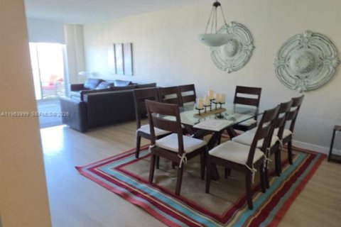 Copropriété à vendre à Sunny Isles Beach, Floride: 1 chambre, 93.37 m2 № 2026636 - photo 6