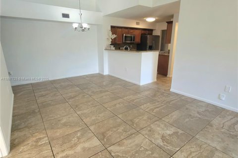 Купить кондоминиум в Мирамар, Флорида 3 спальни, 104.52м2, № 1948926 - фото 10