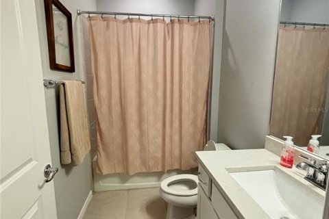 Casa en alquiler en Zephyrhills, Florida, 3 dormitorios, 154.4 m2 № 1855830 - foto 4