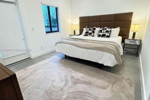 Снять в аренду виллу или дом в Майами, Флорида 3 спальни, 162.76м2, № 2029333 - фото 22