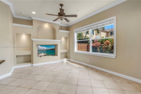 Casa en venta en Miramar, Florida, 4 dormitorios, 182.09 m2 № 1641648 - foto 6