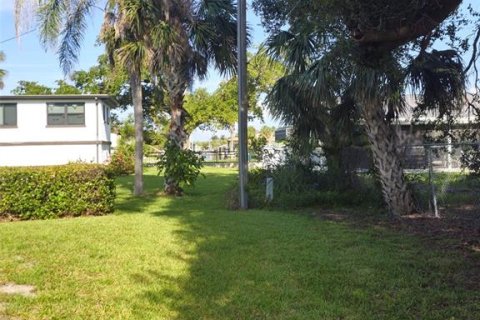 Villa ou maison à vendre à Bonita Springs, Floride: 3 chambres, 111.95 m2 № 1893798 - photo 11