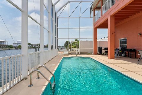 Villa ou maison à vendre à Hernando Beach, Floride: 3 chambres, 131.55 m2 № 2291539 - photo 4