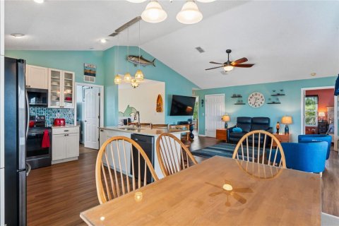 Villa ou maison à vendre à Hernando Beach, Floride: 3 chambres, 131.55 m2 № 2291539 - photo 21