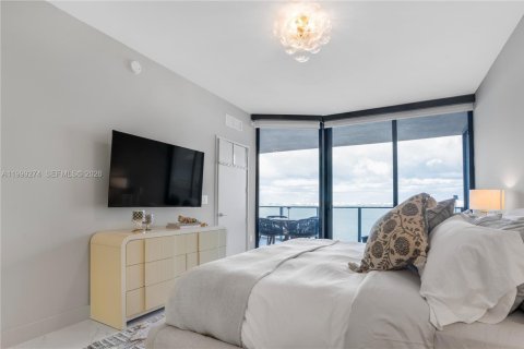 Condo in Miami, Florida, 4 bedrooms  № 2064045 - photo 28