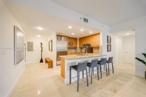 Condominio en venta en Miami, Florida, 2 dormitorios, 119.57 m2 № 1992915 - foto 5