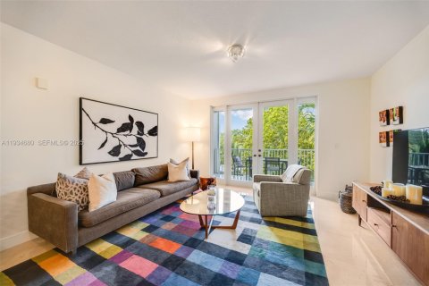 Condominio en venta en Miami, Florida, 2 dormitorios, 119.57 m2 № 1992915 - foto 2