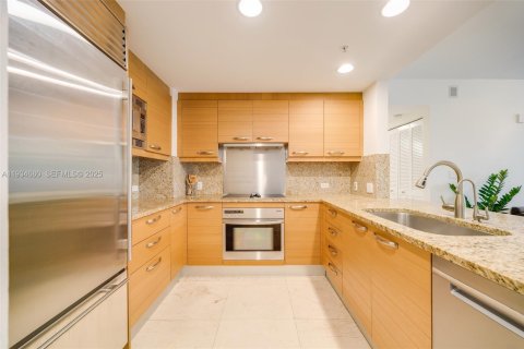 Condominio en venta en Miami, Florida, 2 dormitorios, 119.57 m2 № 1992915 - foto 3