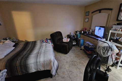 Condominio en venta en Lauderhill, Florida, 3 dormitorios, 111.02 m2 № 1120842 - foto 7
