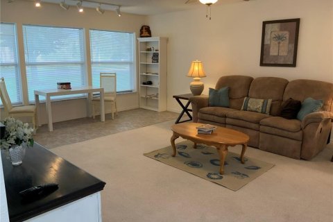 Condo in Lake Wales, Florida, 2 bedrooms  № 1843230 - photo 11