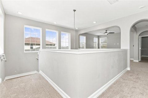 Villa ou maison à vendre à Wesley Chapel, Floride: 4 chambres, 221.01 m2 № 2423728 - photo 28