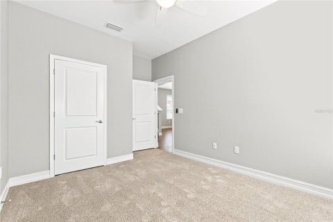 Villa ou maison à vendre à Wesley Chapel, Floride: 4 chambres, 221.01 m2 № 2423728 - photo 26