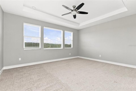 Villa ou maison à vendre à Wesley Chapel, Floride: 4 chambres, 221.01 m2 № 2423728 - photo 19