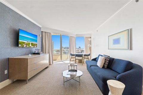 Condominio en venta en Miami Beach, Florida, 1 dormitorio, 93.09 m2 № 2154831 - foto 15