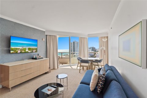 Condominio en venta en Miami Beach, Florida, 1 dormitorio, 93.09 m2 № 2154831 - foto 11