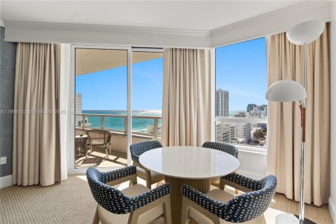 Condominio en Miami Beach, Florida, 1 dormitorio № 2154831
