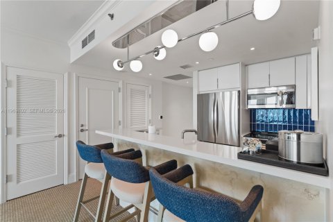 Condominio en venta en Miami Beach, Florida, 1 dormitorio, 93.09 m2 № 2154831 - foto 20