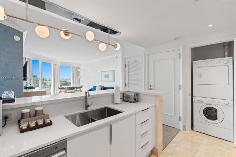Condominio en venta en Miami Beach, Florida, 1 dormitorio, 93.09 m2 № 2154831 - foto 18