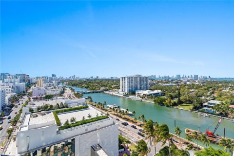 Condominio en venta en Miami Beach, Florida, 1 dormitorio, 93.09 m2 № 2154831 - foto 5