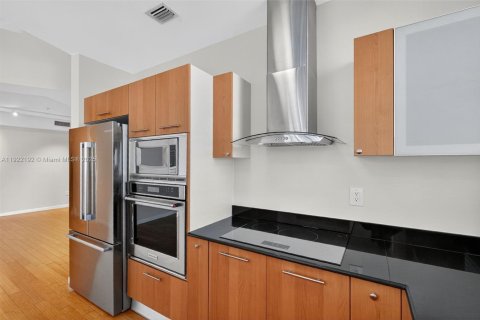 Купить кондоминиум в Майами-Бич, Флорида 3 спальни, 135.64м2, № 1976115 - фото 11