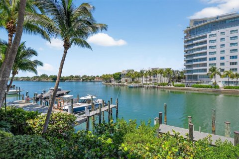 Купить кондоминиум в Майами-Бич, Флорида 3 спальни, 135.64м2, № 1976115 - фото 6