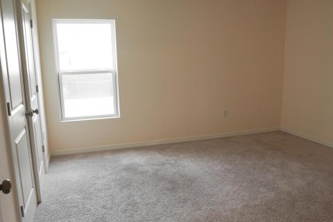 House in Cape Coral, Florida 3 bedrooms, 115.85 sq.m. № 2182109 - photo 19