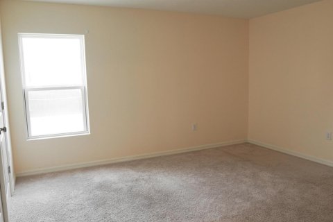 House in Cape Coral, Florida 3 bedrooms, 115.85 sq.m. № 2182109 - photo 14