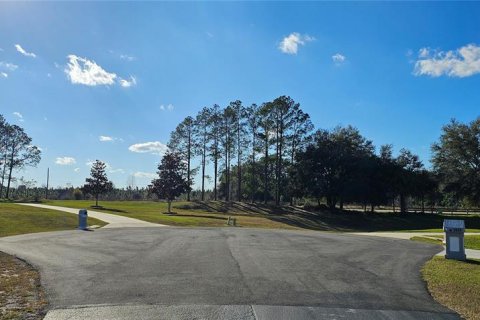 Land in Silver Springs Shores, Florida № 926933 - photo 6