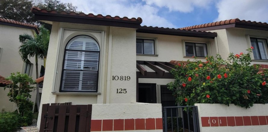 Condominio en Boynton Beach, Florida, 3 dormitorios № 979008