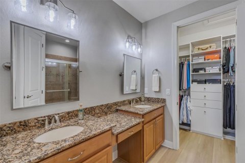 Villa ou maison à vendre à Tampa, Floride: 2 chambres, 155.89 m2 № 2391094 - photo 19