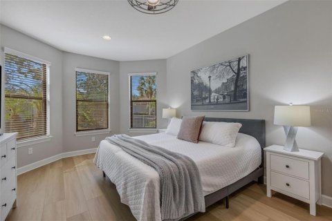 Villa ou maison à vendre à Tampa, Floride: 2 chambres, 155.89 m2 № 2391094 - photo 18