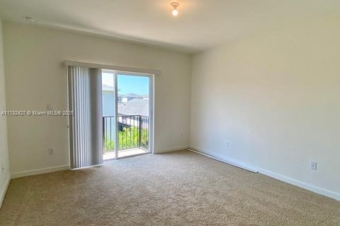 Townhouse in Homestead, Florida 3 bedrooms, 151.24 sq.m. № 1731649 - photo 7