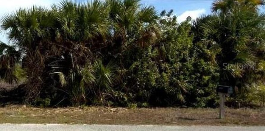 Terrain à Port Charlotte, Floride № 2162051