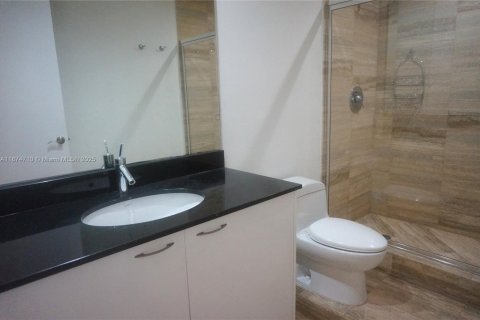Copropriété à louer à Sunny Isles Beach, Floride: 2 chambres, 193.61 m2 № 1895850 - photo 16