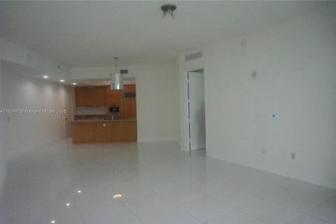 Copropriété à louer à Sunny Isles Beach, Floride: 2 chambres, 193.61 m2 № 1895850 - photo 12