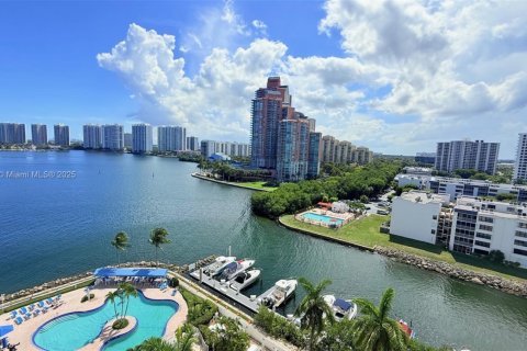 Снять в аренду кондоминиум в Авентура, Флорида 2 спальни, 109.72м2, № 1967434 - фото 13