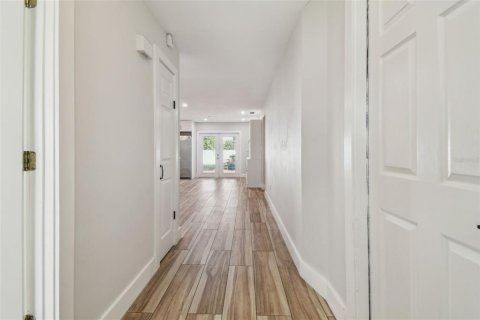 Купить виллу или дом в Тампа, Флорида 4 комнаты, 112.23м2, № 1805225 - фото 25