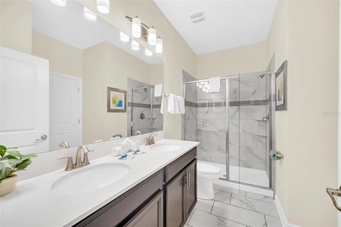 Villa ou maison à vendre à Davenport, Floride: 8 chambres, 363.15 m2 № 2345352 - photo 21
