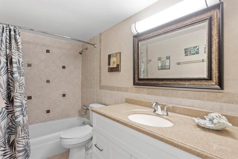 Condominio en venta en Saint Petersburg, Florida, 2 dormitorios, 98.48 m2 № 2225885 - foto 17