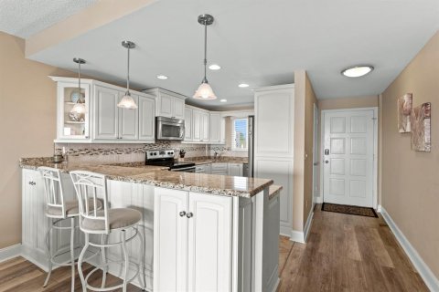Condominio en venta en Saint Petersburg, Florida, 2 dormitorios, 98.48 m2 № 2225885 - foto 6